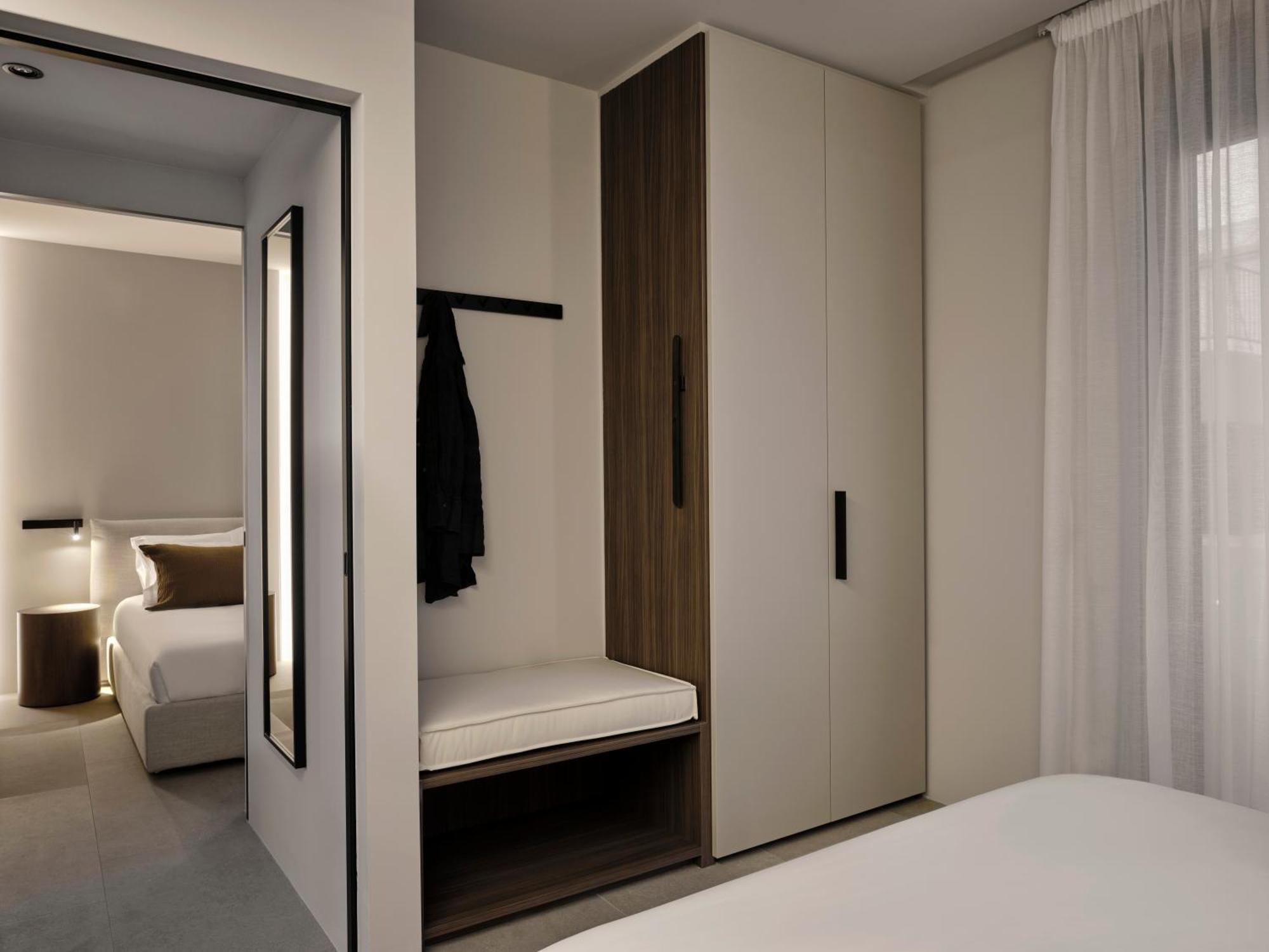 Bond Smart Living Suites Atena Exterior foto