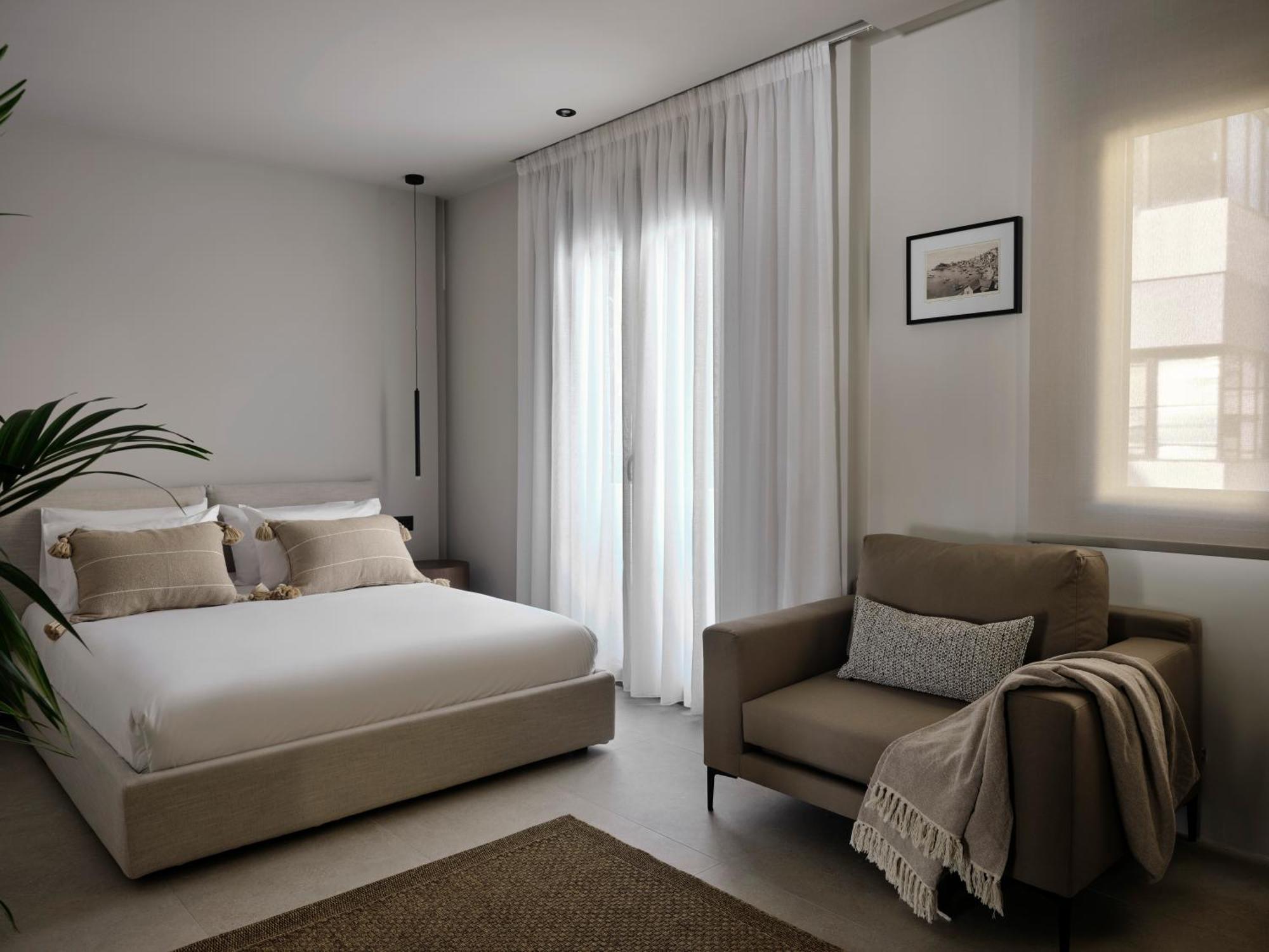 Bond Smart Living Suites Atena Exterior foto